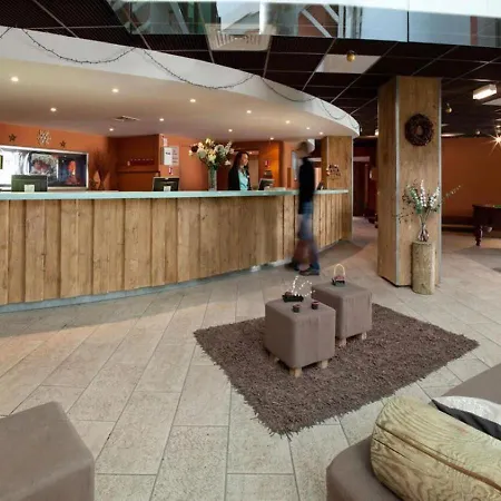 & Le Machu Pichu - *